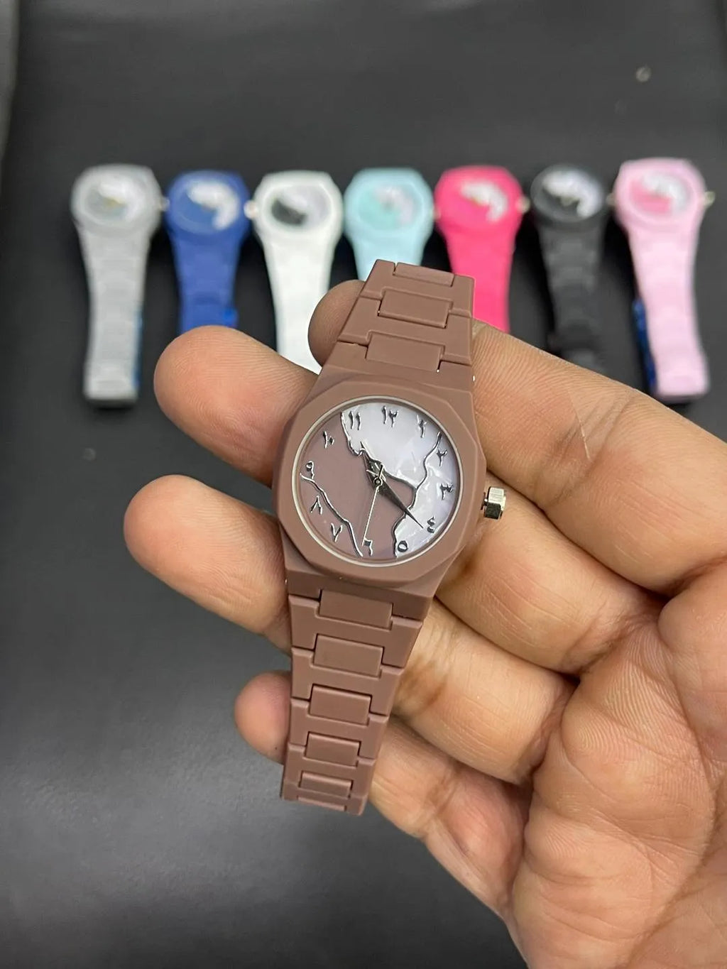 WATCH GIRL'S